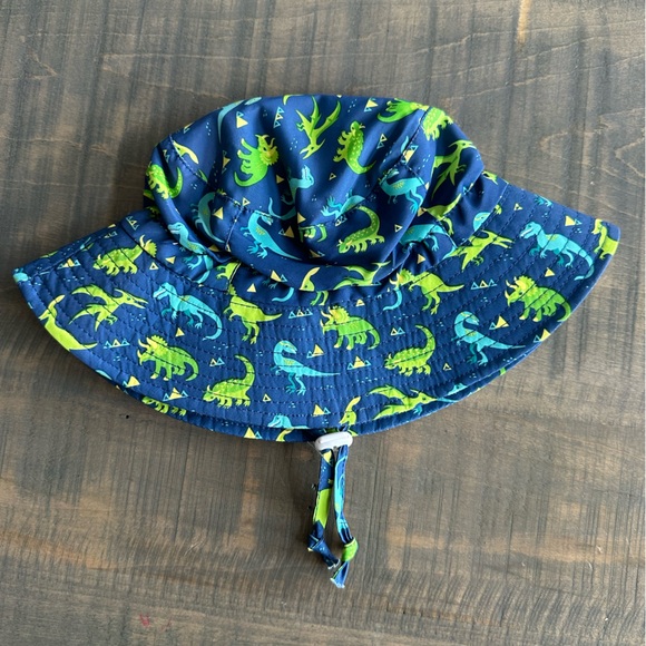 Boy 0-6m Swim and Hat Bundle - jan&Jul, Hatley, Rylee & Cru etc - Picture 2 of 9